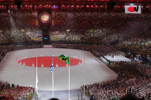 东京奥运会闭幕式日本国旗